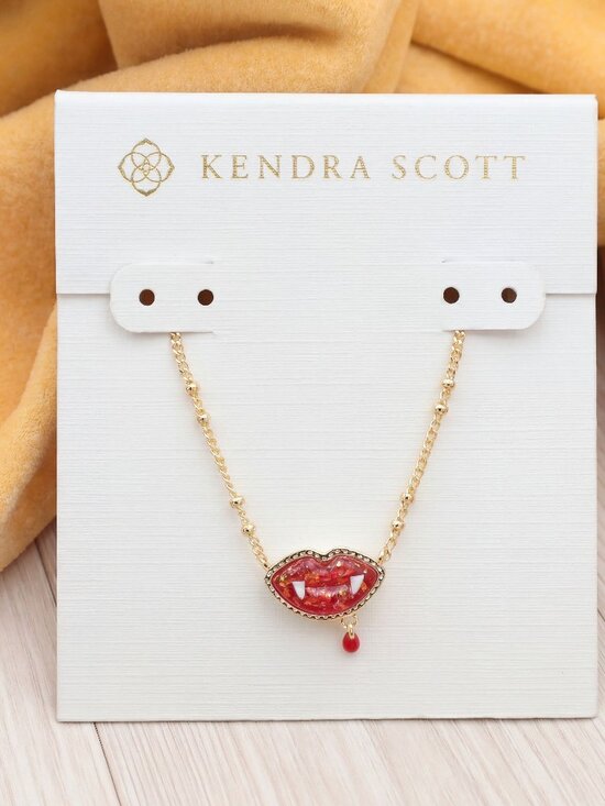 Kendra Scott Jewelry - Kendra Scott Vampire Gold Necklace Gold NEW